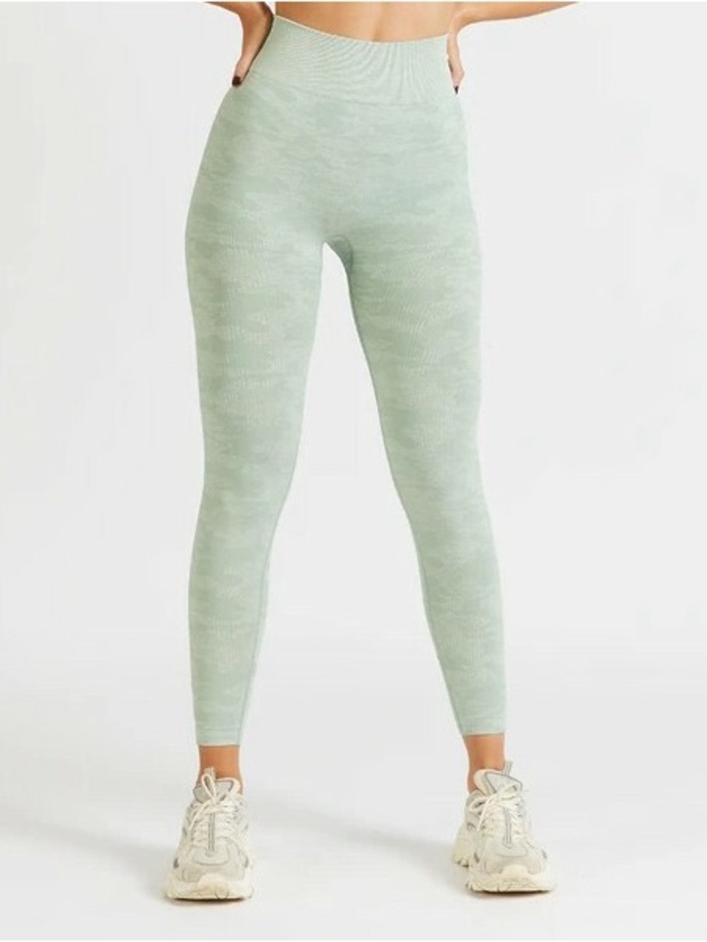 AYBL High-Waisted Seamless Camo Mint Green Leggings‎ Small